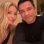 Kelly Ripa Jokes About Considering a “Gray Divorce” With Mark Consuelos